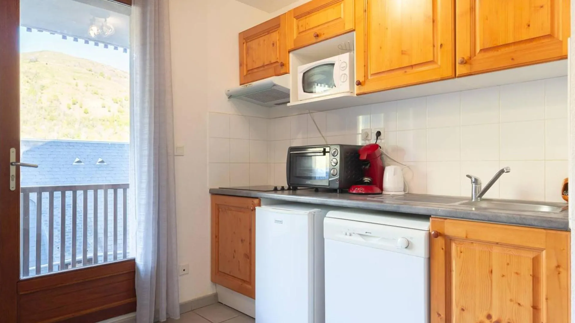 Appartement 5 Pers A Loudenvielle, Proche Telecabine Et Balnea - Fr-1-695-74 Loudenvielle